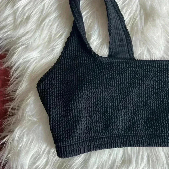 Ribbed Bikini Top by Monki Color: Black size XL Scoop Neck - Picture 5 of 8